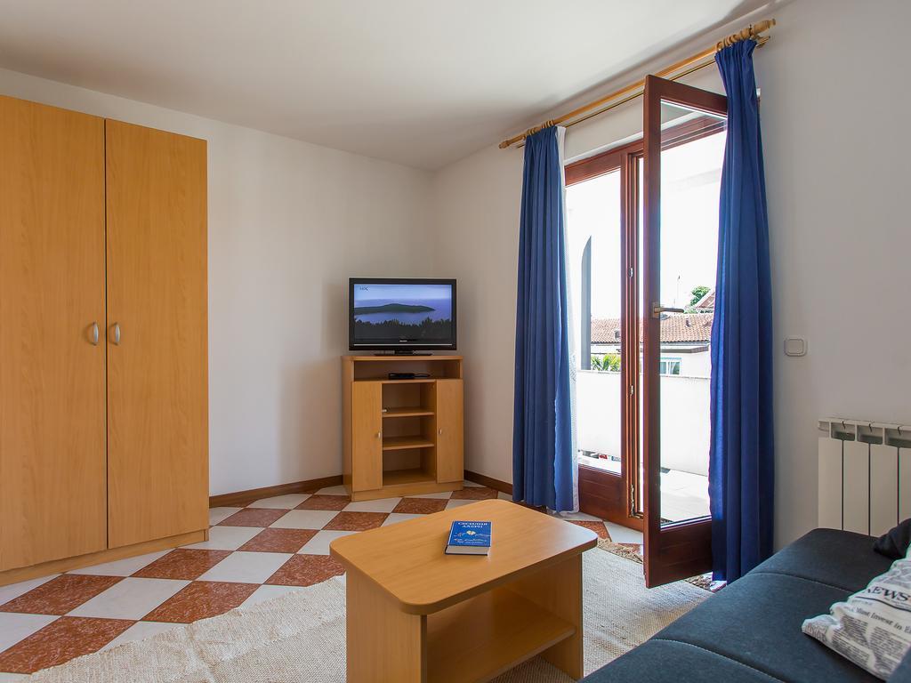 Apartments Ava Poreč Exterior foto